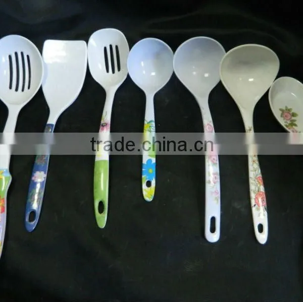 30% and 100% Melamine Spoon Series