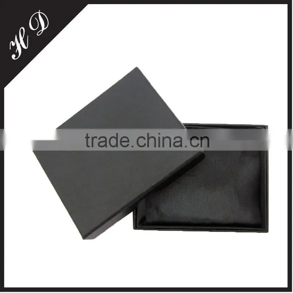 Custom Black Cardboard Scarf Packaging Box With Lid Design photo-5