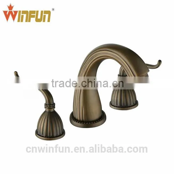 Made in China Two Handle Lavatory Traditional Tap Antique Brass Bathroom Sink Faucet/brass Basin Mixer Taps