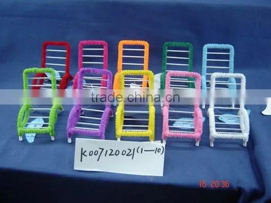 Multicolour lint handmade wire chaise lounge craft