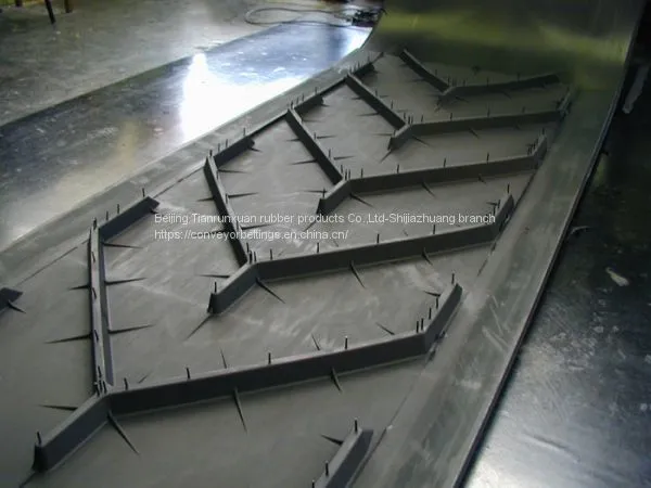 Chevron Cleated Rubber Conveyor Belt photo-2