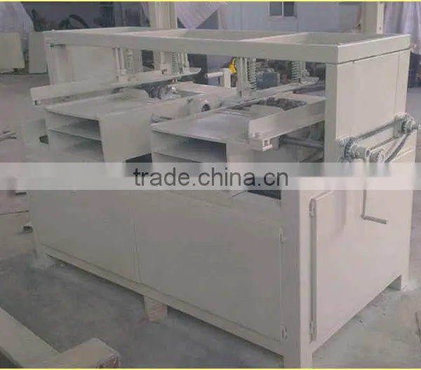 High capacity Automatic Trench Wood Pallet Notching Machine / automatic double head wooden pallets notcher