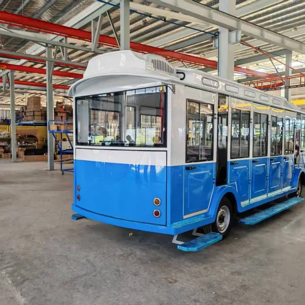 Source Product - 23-seater Fuel-powered Sightseeing Vehicle - Enclosed Sightseeing Vehicle With Doors and an Engine photo-5