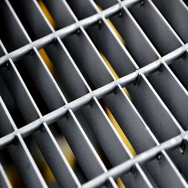 Welded Steel Bar Grating Hot Dip Galvanized High Load Bearing for Construction and Bridge photo-4