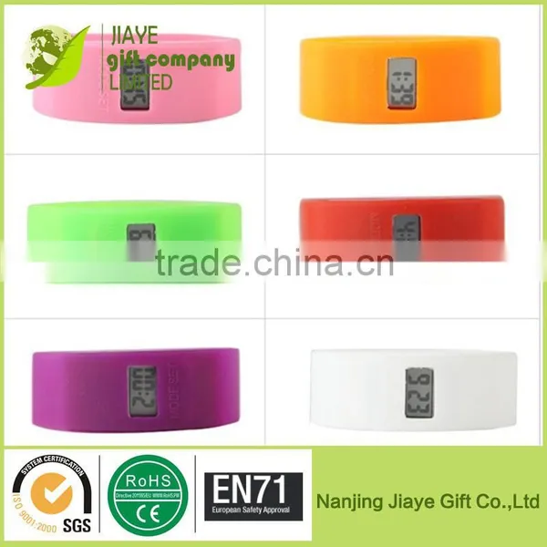 Silicone Digital Watch/Waterproof Silicone Bracelet Watch photo-2