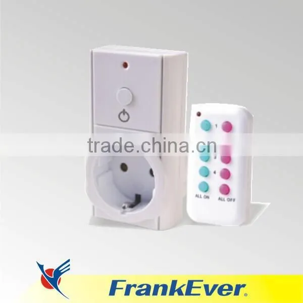  Hot Sell Multiple Plug Socket Plug Remote Control Socket with Remote Control