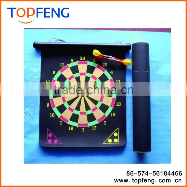Magnetic Roll-up Dart Board and Bullseye Game With Darts photo-6