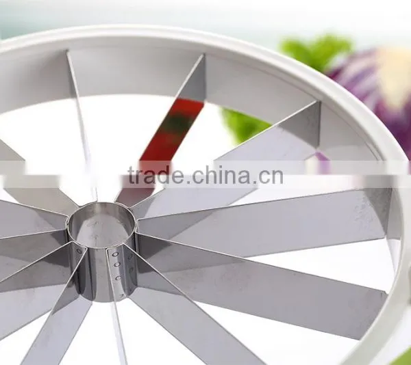 WMC-05 Watermelon Cutter or Divider With Rubber Handle photo-2
