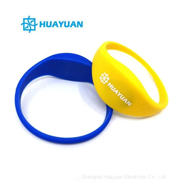 Swimming Pool 13.56MHz Re-usable Waterproof NFC RFID Slimline Silicone Wristband photo-3
