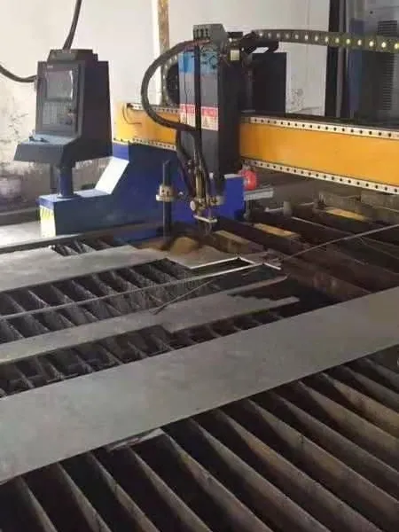 Second-hand Gantry Heavy-duty Plasma Flame Cutting Machine With a 4-meter Span and Good Condition photo-3