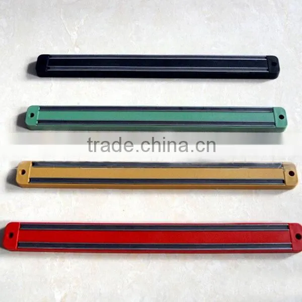 2015 Different Size Kitchen Wall Mounted Plastic Magnetic Knife Storage Strip Magnetic Knife Holder Rack photo-6