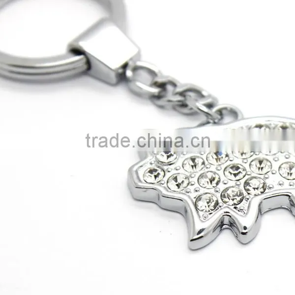 Crystal Diamond Metal Pig Shaped Keychain photo-4