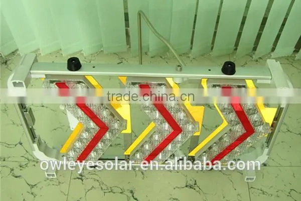 Truck Mounted Led Road Traffic Arrow Guide Light photo-5