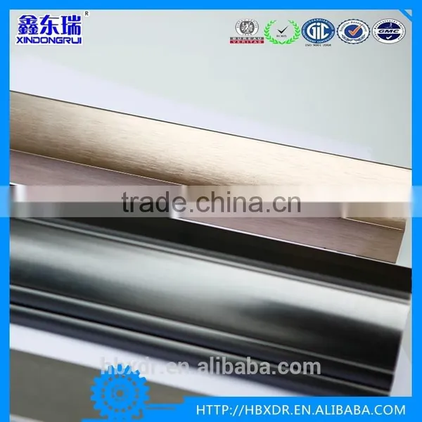 Aluminum Profiles / Section for Sliding Doors and Window Section photo-6