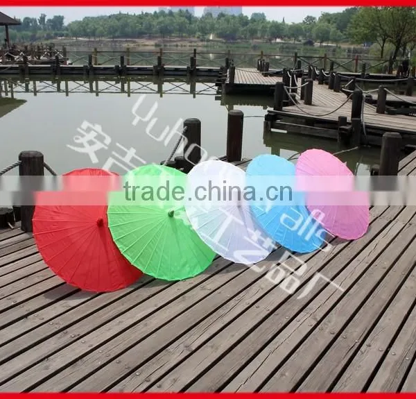 High-grade Silk Bamboo Parasol Wholesale photo-2