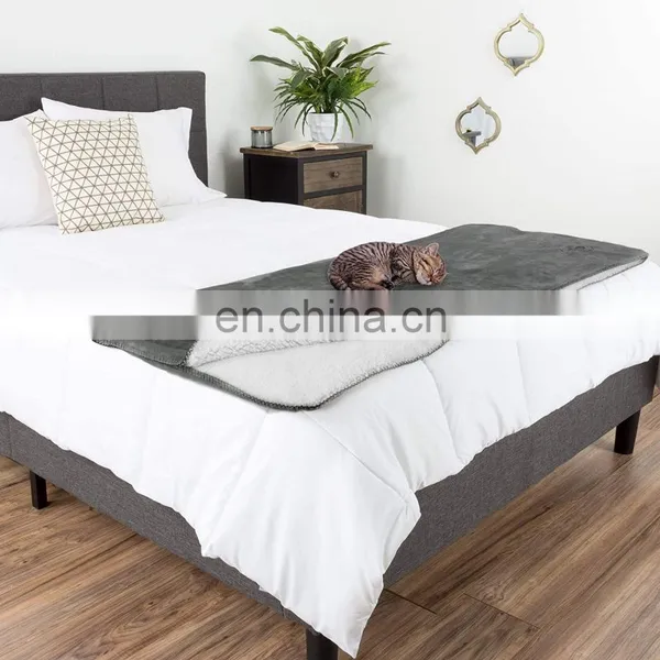 Waterproof Pet Blanket Soft Plush Throw Protects Couch Chair Car Bed From Spills Stains Or Fur-Machine Washable photo-2