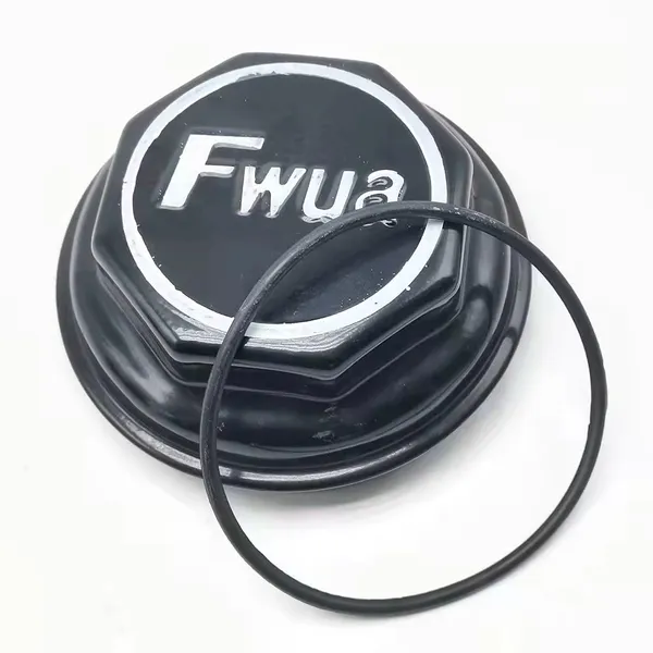 Dust-proof and moisture-proof bushing of automobile wheel core