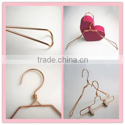 LYB-0156 Shiny Metal Clothes Hanger Wide Shoulder Coat Hanger photo-2