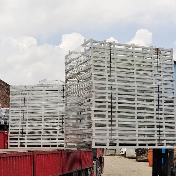 HDPE Single-Side Plastic Pallet With Metal Reinforcement for Warehouse Racking Systems photo-2