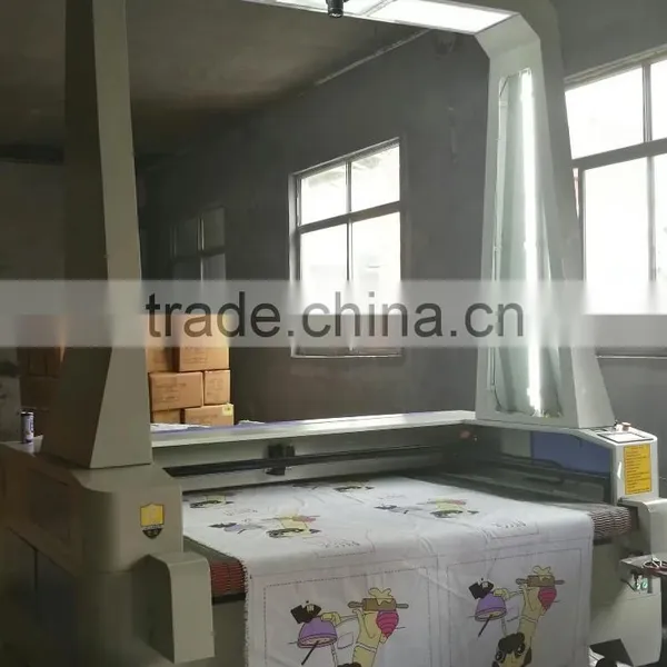 Vision Laser Cutting Machine for Sportswear photo-3
