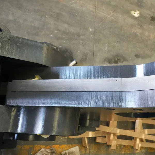 Building Demolition High Torque Stable Performance Excavator Double Cylinder Hydraulic Shear photo-3