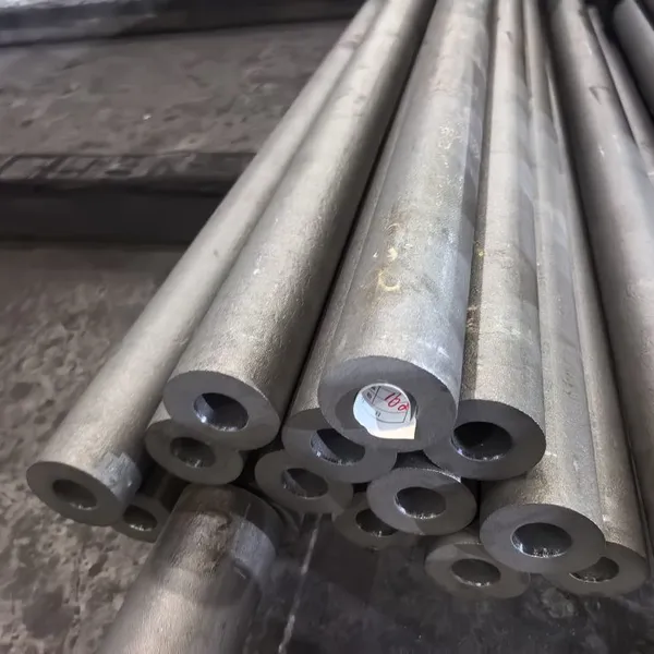 Cost Effective Light Weight Thin Wall Seamless Steel Tube For Heat Exchangers photo-2