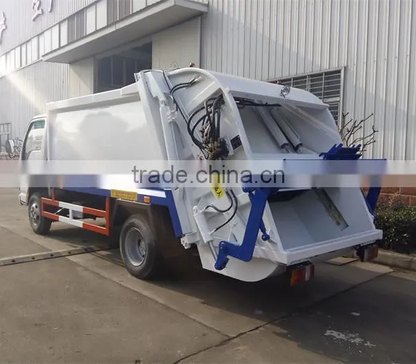 NEW 4*2 Garbage Compactor Truck for Sale photo-4