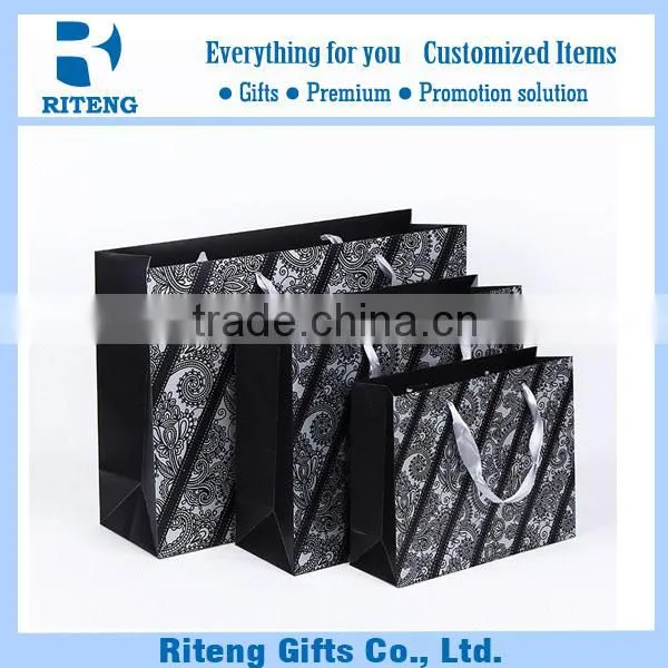 Simple Black Paper Shopping Apparel Gift Bag