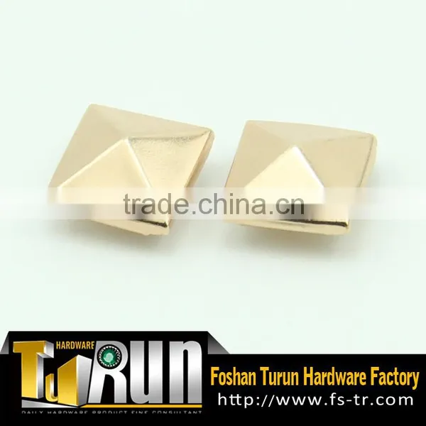 Good Quality Metal Square Iron Rivets Brass Rivets photo-2
