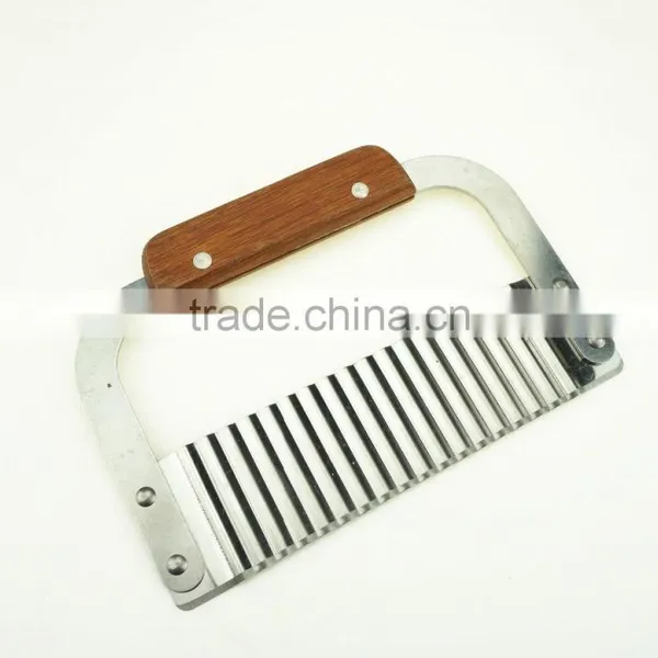 42076 Dough Sheeter Cutter Pastry/Flour Cutter With Wooden Handle photo-5