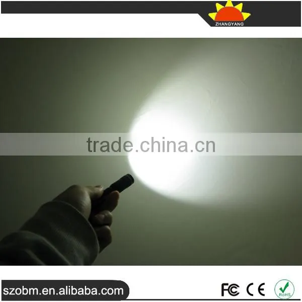 Mini Portable R5 Led Flashlight Type Keychain With AAA Dry Battery photo-3
