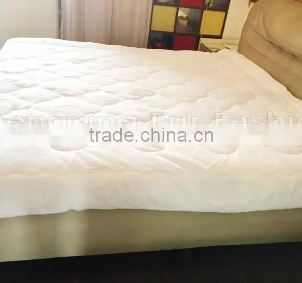 CX-Q-01 Cheap And Modern Bedding Coral Fleece Fabric Qulit photo-3