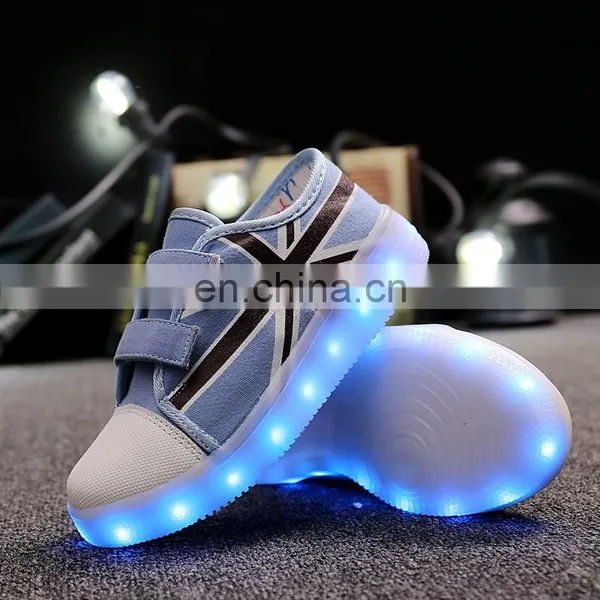 Latest Design USB Charge Children Kids Boys and Girls Light up Canvas Shoes LED Shoes photo-5