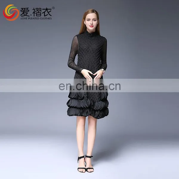New Arrival Autumn Winter Warm Women Short Skirts Lace Dress in Solid Color photo-6