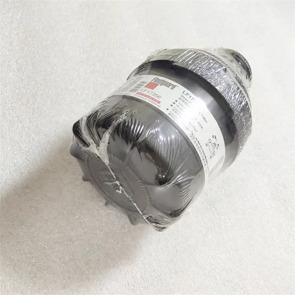 Truck Engine Spare Parts 5266016 LF17356 Oil Filter for Diesel Engine photo-3
