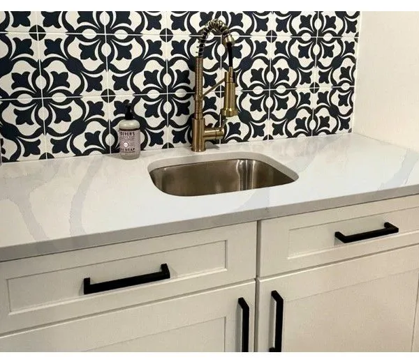 Code：2038，Calacatta Artificial Stone Quartz Slab Kitchen Countertops photo-3