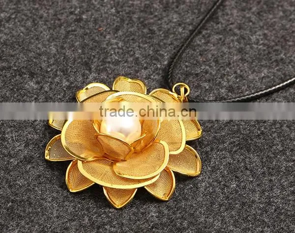 2016 Trending Hot Products Sweater Flower Necklace Pearl Necklace For Women photo-3