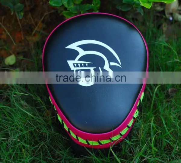 UFC MMA Pretorian Focus Pads Professional Competition Curved Boxing Focus Pads photo-2