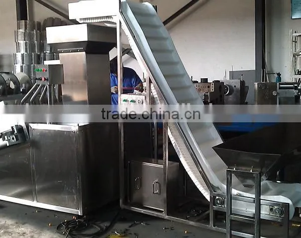 Paintball and Softgel Capsule Sorting Machine With Conveyor Under Sorting Rollers photo-5