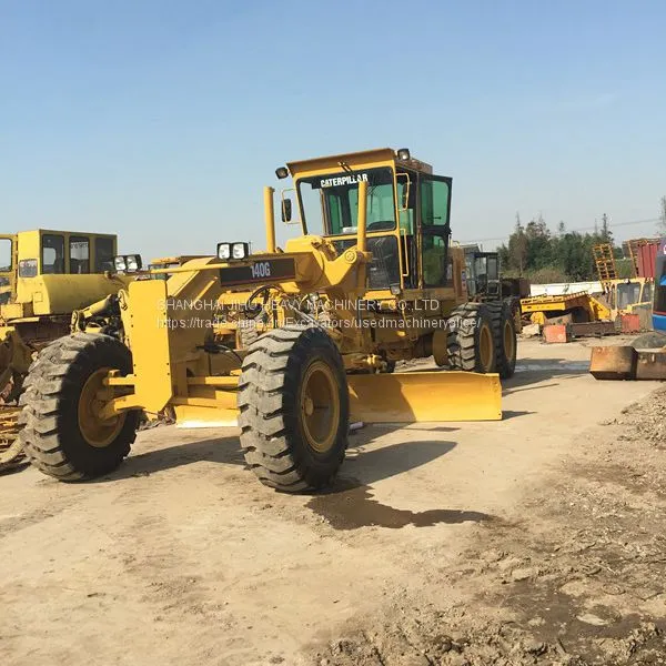 Использованный бульдозерный каток Caterpillar 140G массой 140 кг с рыхлителем photo-2