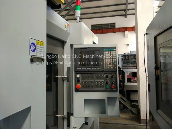 China High Precise and Milling Machine Making a Bottle Mold photo-5