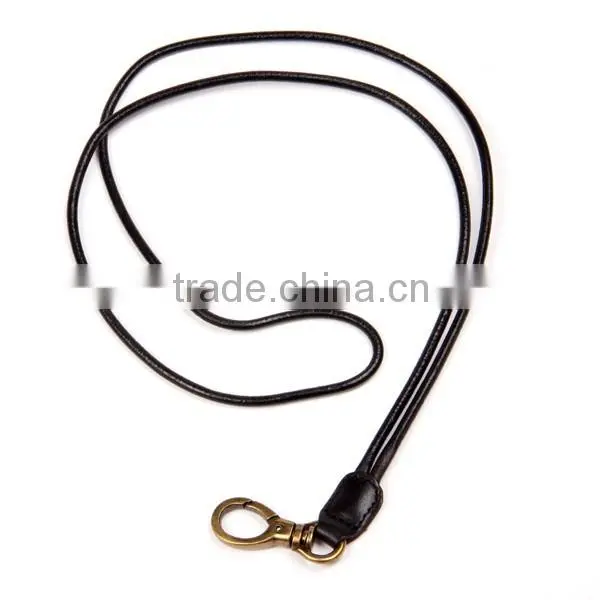 2015 China Factory Handmade Crafts Fashion Neck Hanging Wholesale Leather Key Chain photo-3