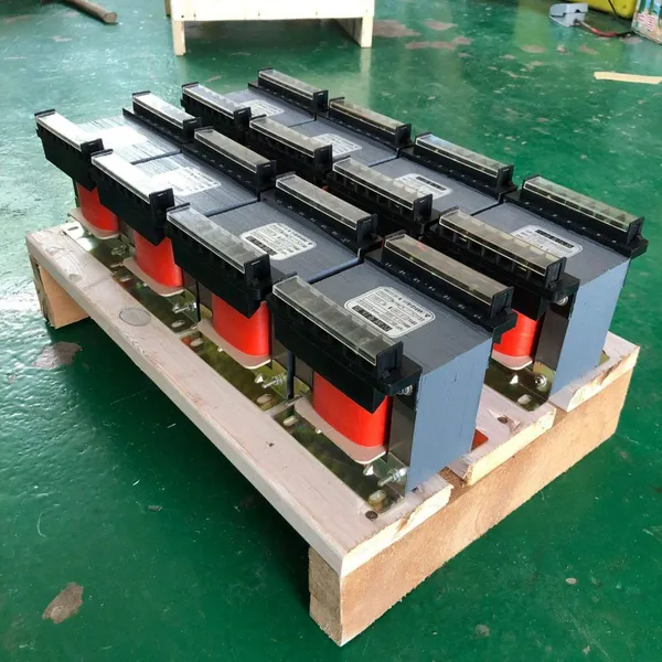 200VA 500VA Isolation Transformer for Laboratory and Medical Devices photo-4