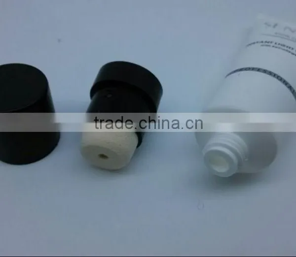 Cosmetic Usage Tube Packaging With Sponge Massage Head Tube for Shoe Polish photo-2