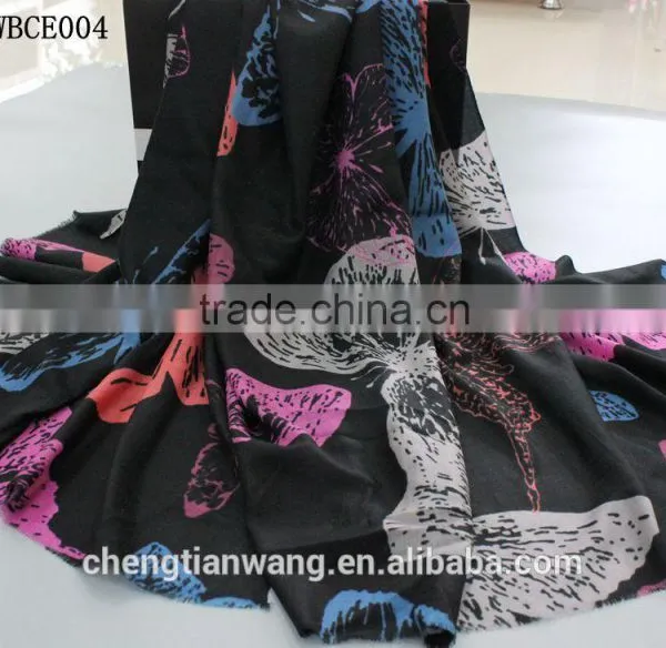 High Quality Women 100% Wool Scarf photo-2