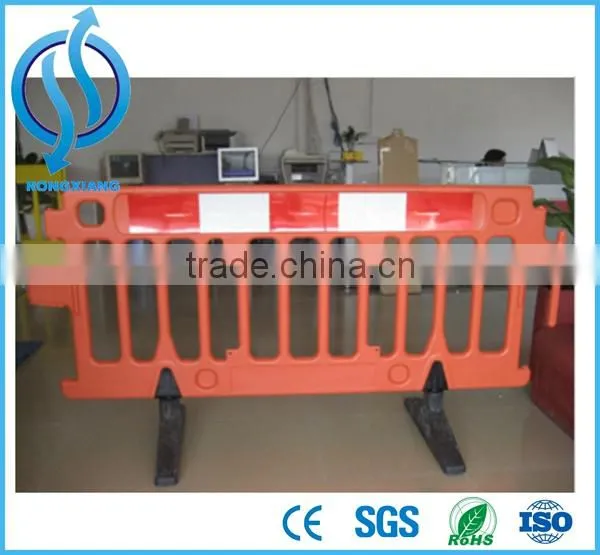 1.5 and 2 Meter Plastic Road Barrier for Road Works/Security Systems Road Traffic Safety Barrier photo-6