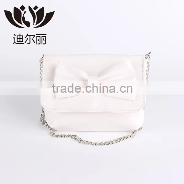 Hot Selling Crossbody pu Bag With 3d Flowers on Flap photo-4