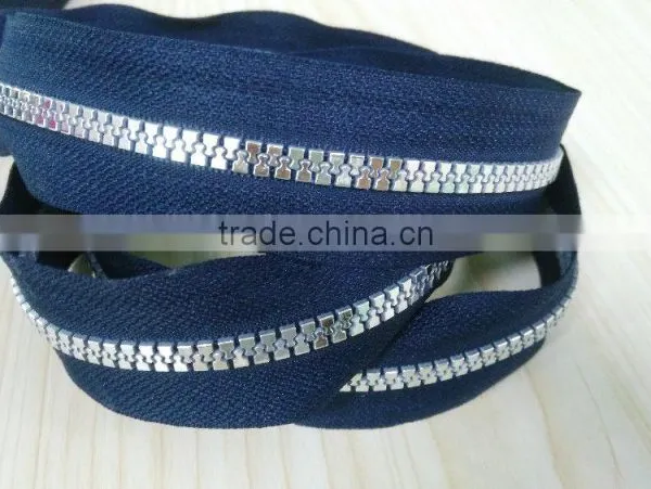 Big Teeth Plastic Zipper photo-3