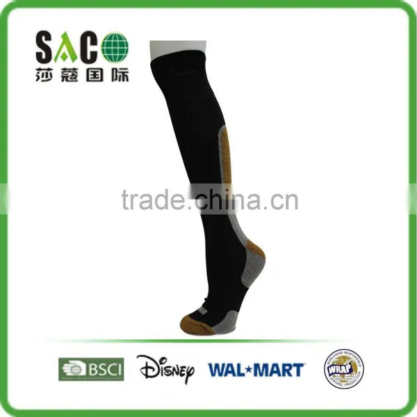 Fashion Custom Free Jacquard Knee High Sports Socks photo-4