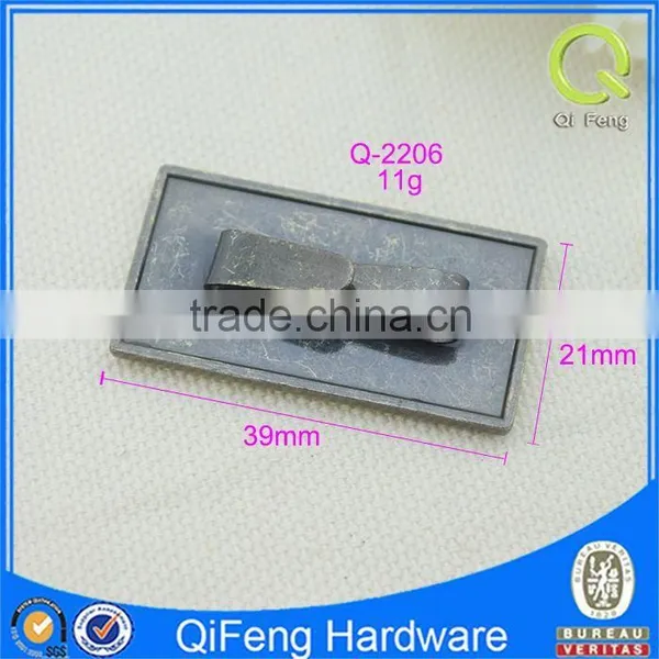 Fashion Embossing Rectangle Metal Name Plate With Black Q-2206 photo-6